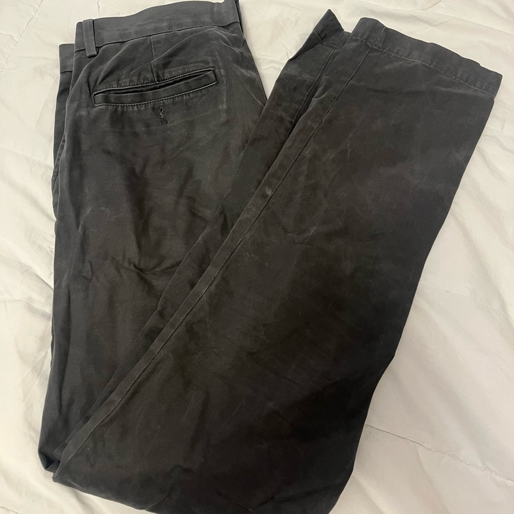 Banana Republic Chinos 32 X 34